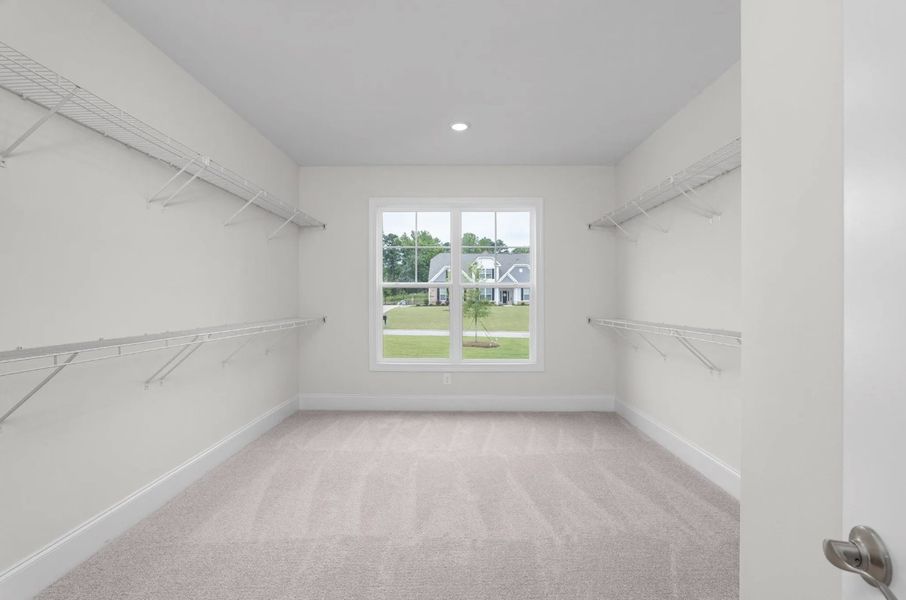 Spacious, unfurnished interior of a new home in Mount Vintage, North Augusta (Image 34).