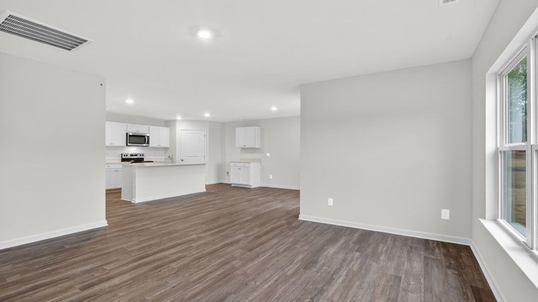 Spacious, unfurnished interior of a new home in Wilson's Ridge, Wilson's Mills (Image 13).