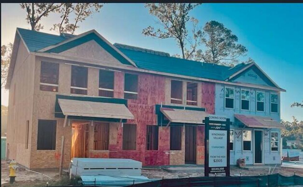 Image 27 of a home in Windward Village.