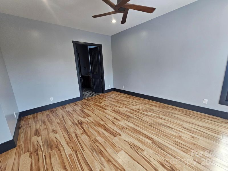Spacious, unfurnished interior of a new home in , Morganton (Image 18). Spacious, unfurnished interior of a new home in , Morganton (Image 18).