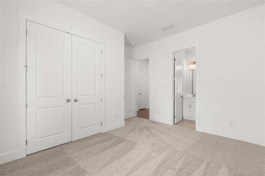 Spacious, unfurnished interior of a new home in Traditions of Braselton, Jefferson (Image 35). Spacious, unfurnished interior of a new home in Traditions of Braselton, Jefferson (Image 35).