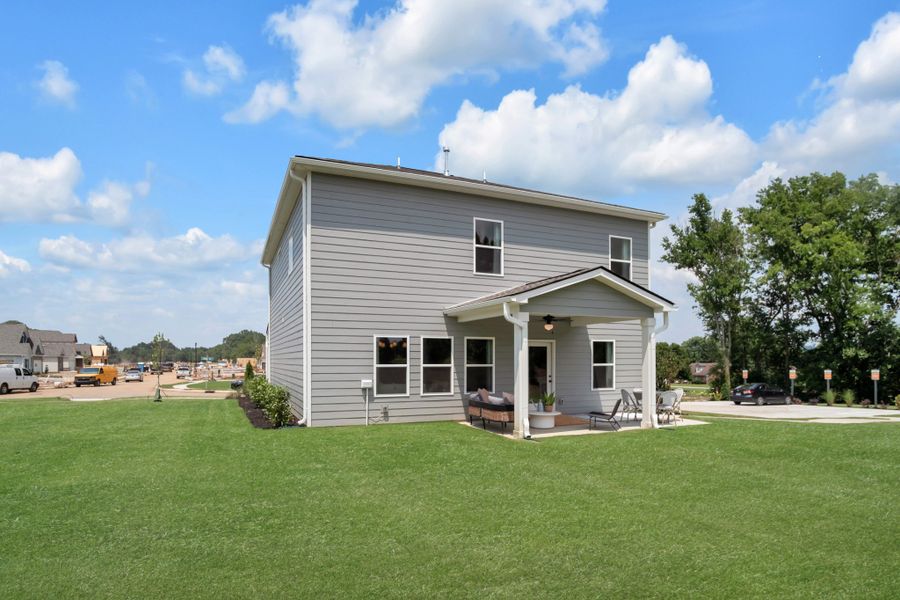 Exterior details and patio area of a home in Hampshire Hills, Columbia (Image 3).