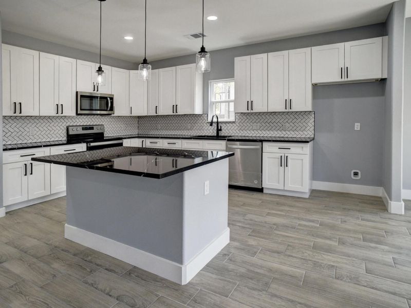 Kitchen island for quick breakfast or food preparation