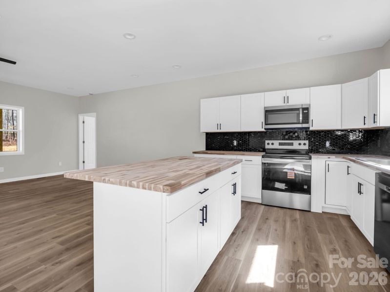 Furnished interior view inside a new home in , Bostic (Image 6).