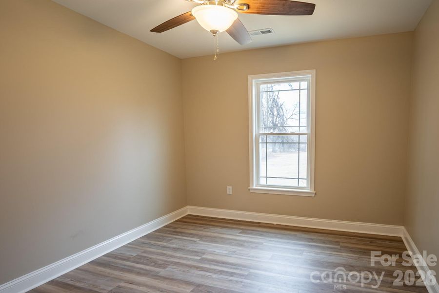 Spacious, unfurnished interior of a new home in , Lincolnton (Image 17).