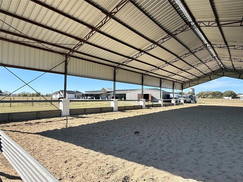 7200 sqft Horse Arena
