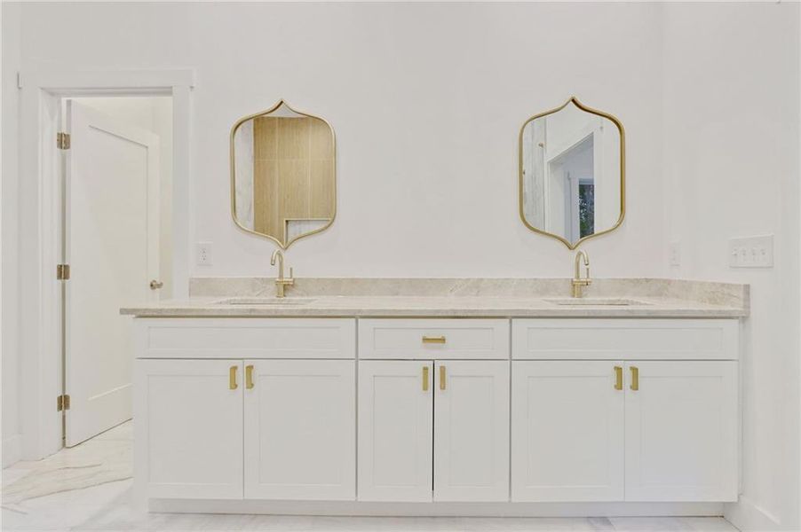 Close-up of interior finishes inside a home in , Waleska (Image 11).