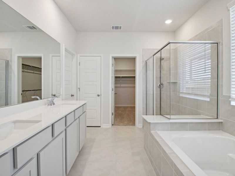 Furnished interior view inside a new home in Arcadia Ridge - Classic Series, San Antonio (Image 7).