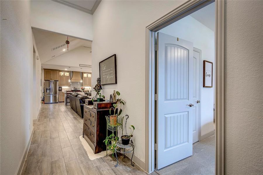 Furnished interior view inside a new home in , Lavon (Image 8).