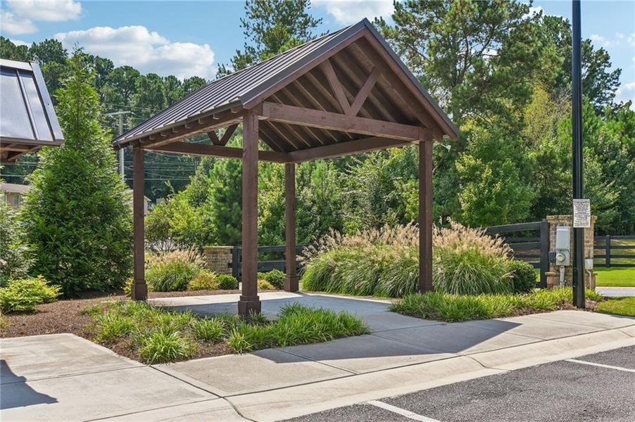 Community amenities in Pine Mountain Park, Kennesaw (Image 29).