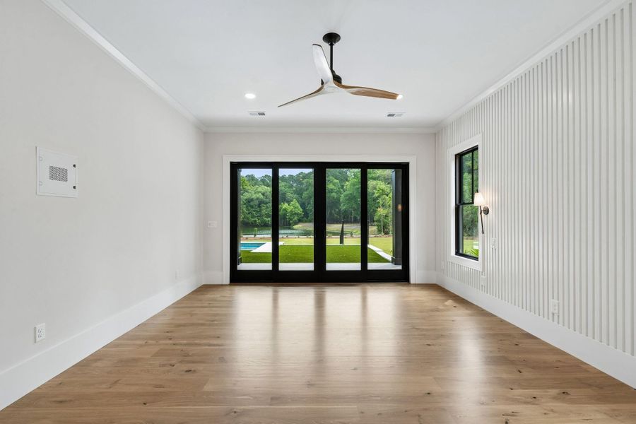 Spacious, unfurnished interior of a new home in , Johns Island (Image 77).