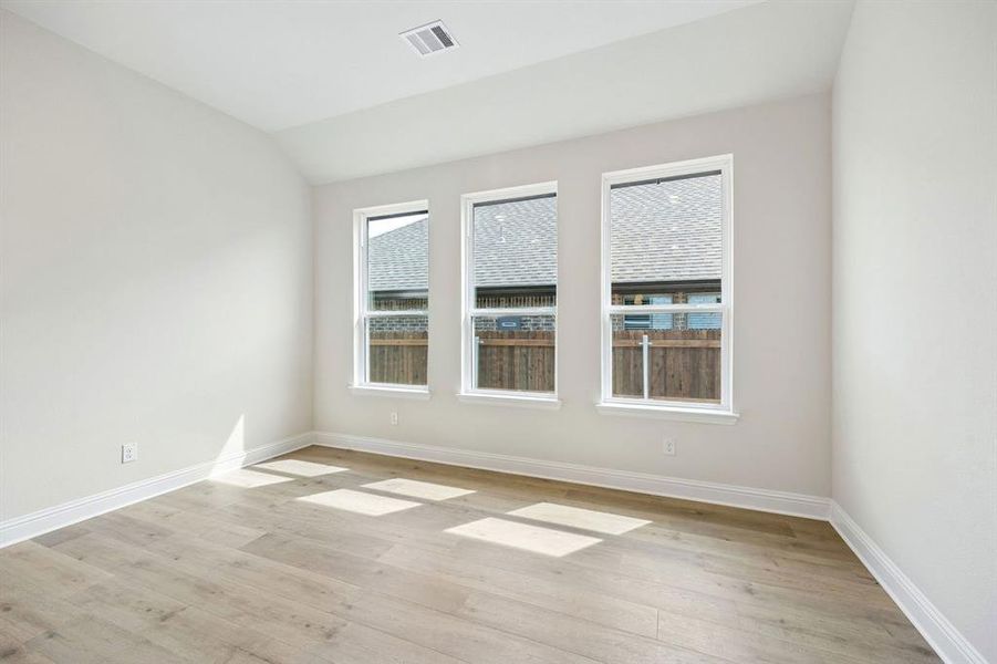 17-625Majestic_017 17-625Majestic_017