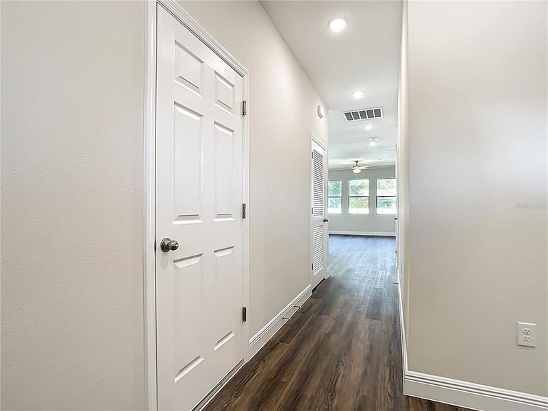 Spacious, unfurnished interior of a new home in , North Port (Image 32). Spacious, unfurnished interior of a new home in , North Port (Image 32).