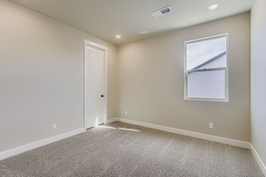 Spacious, unfurnished interior of a new home in Country Club Reserve – Fort Collins, Fort Collins (Image 26).