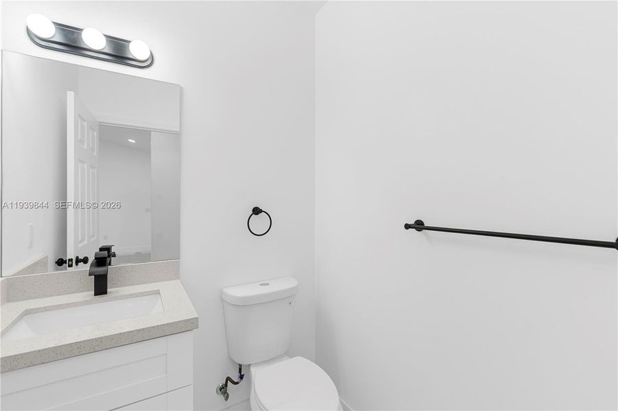 Furnished interior view inside a new home in , Lehigh Acres (Image 8).