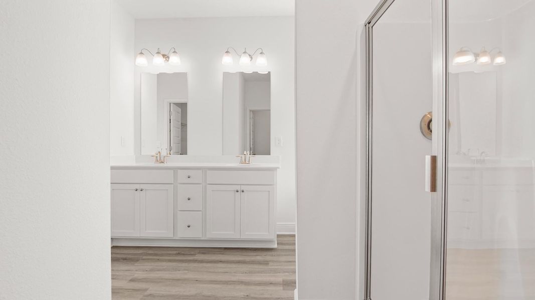 Furnished interior view inside a new home in Owl's Head Farms, Freeport (Image 10).