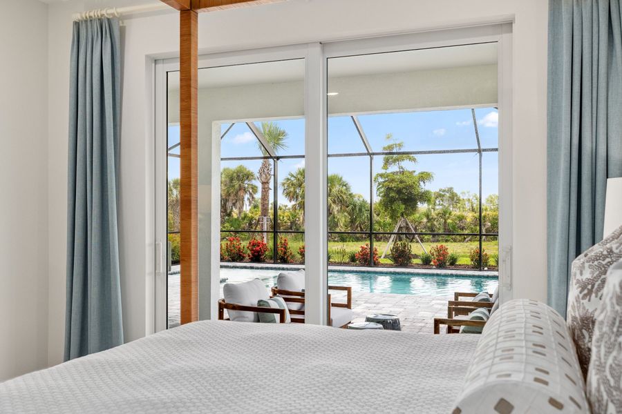 Representative furnished interior of a home built from the Heritage 2 by Neal Communities in Palmera, Venice (Image 13).