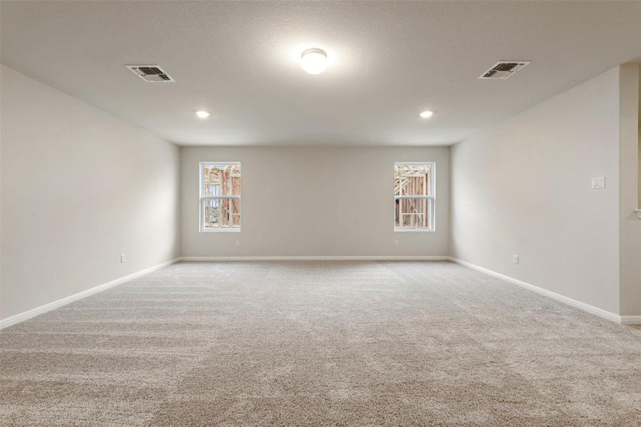 Spacious, unfurnished interior of a new home in Rolling Glen, Hutto (Image 26). Spacious, unfurnished interior of a new home in Rolling Glen, Hutto (Image 26).