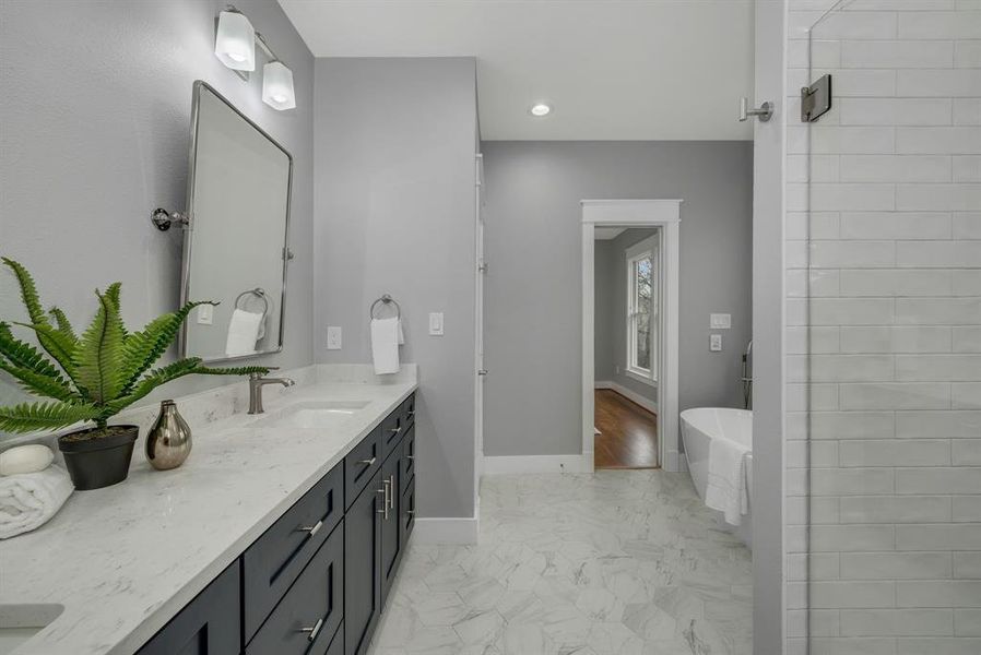 Furnished interior view inside a new home in , Dallas (Image 7).