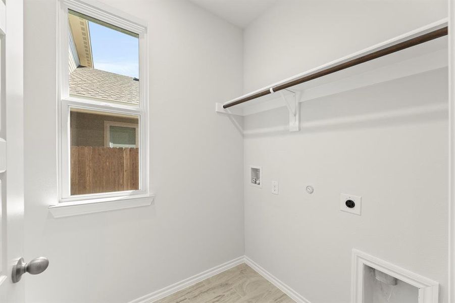 19. 3709 Jade - Utility