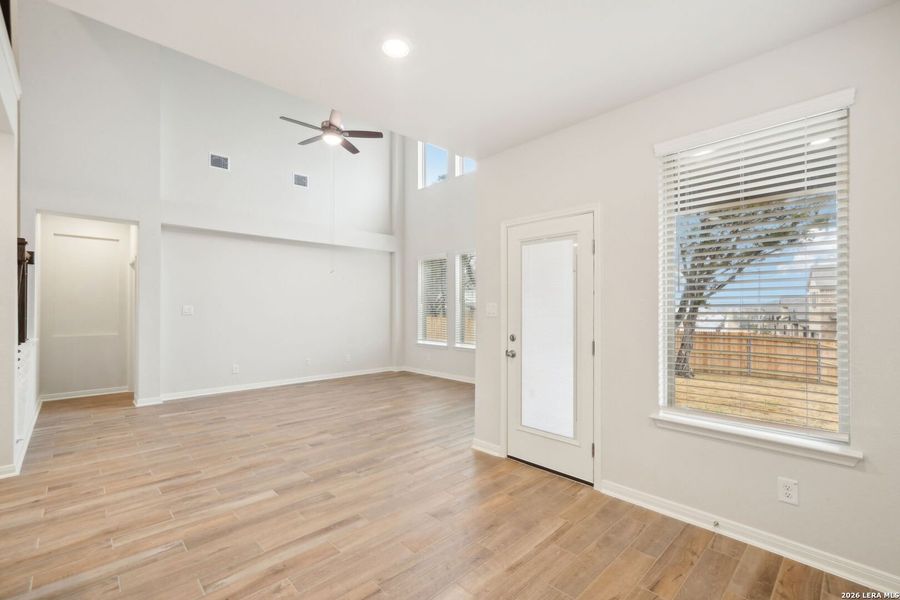 Spacious, unfurnished interior of a new home in Estancia Ranch - Classic Series, San Antonio (Image 22).