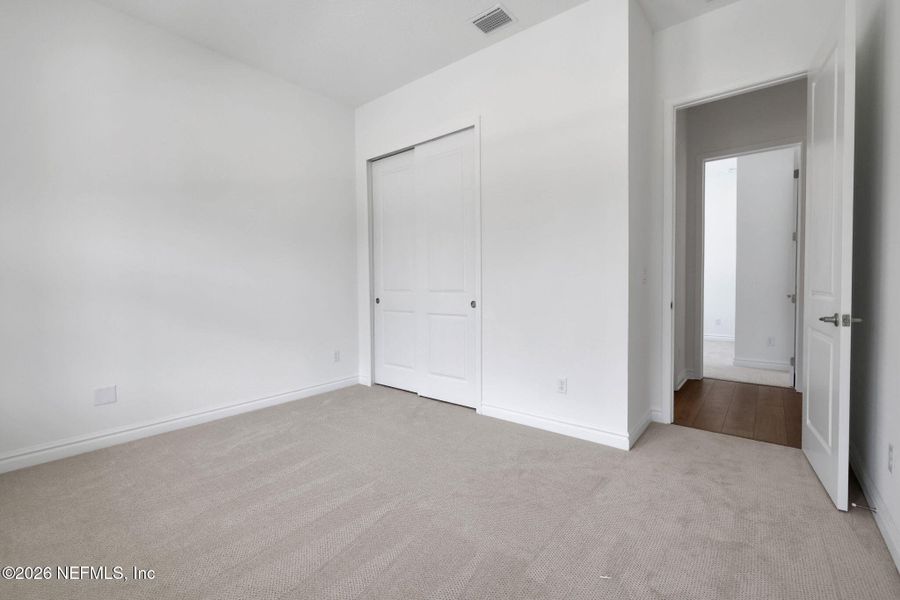 Spacious, unfurnished interior of a new home in Veranda Bay, Flagler Beach (Image 44).