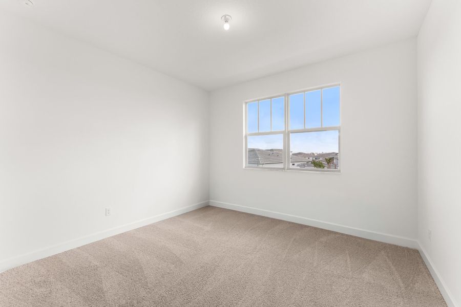 Spacious, unfurnished interior of a new home in Tradition, Port St. Lucie (Image 13).