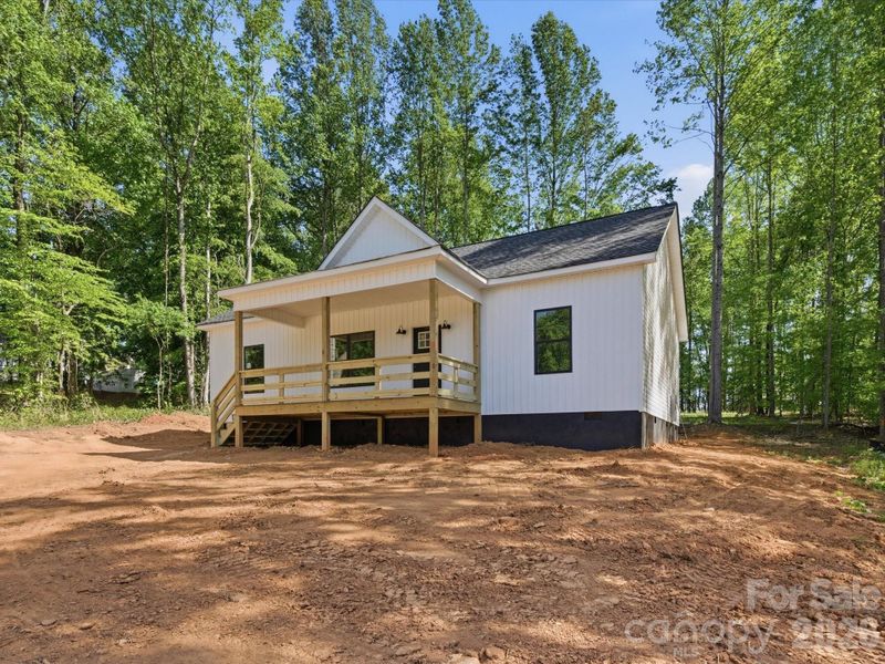 Exterior details and patio area of a home in , Clover (Image 20).