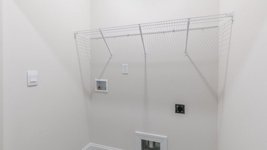 Representative unfurnished interior of a home built from the Savannah by D.R. Horton in The Meadows at Kinsley, Jamestown (Image 13).