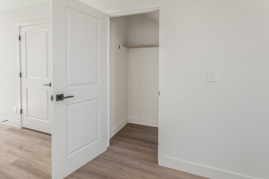 Spacious, unfurnished interior of a new home in Prairie Song, Windsor (Image 25). Spacious, unfurnished interior of a new home in Prairie Song, Windsor (Image 25).