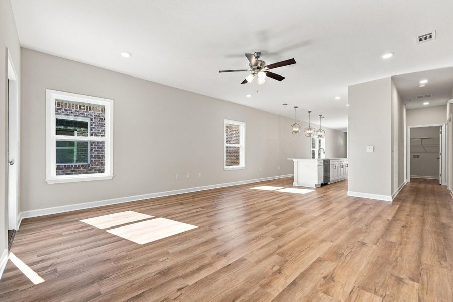 103 horizon way-22