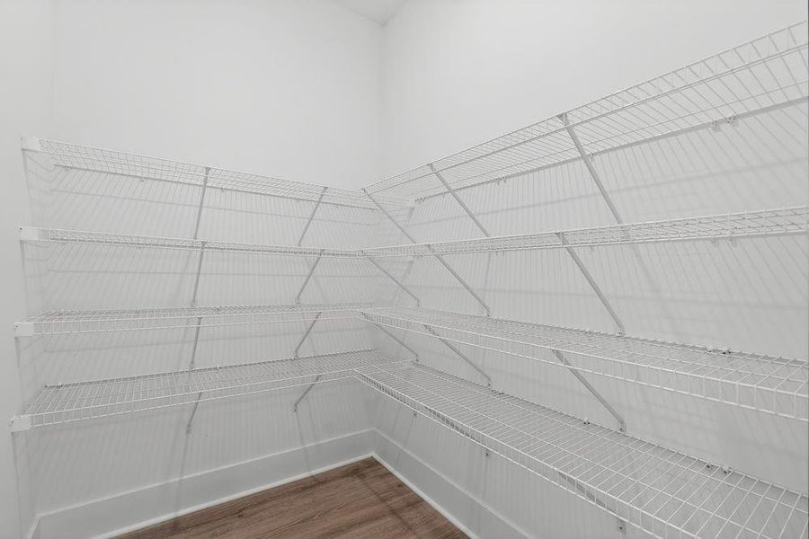 Spacious, unfurnished interior of a new home in Wayt Farm, Cumming (Image 17).
