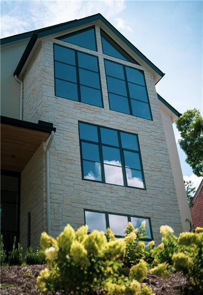 Image 55 of a home in .