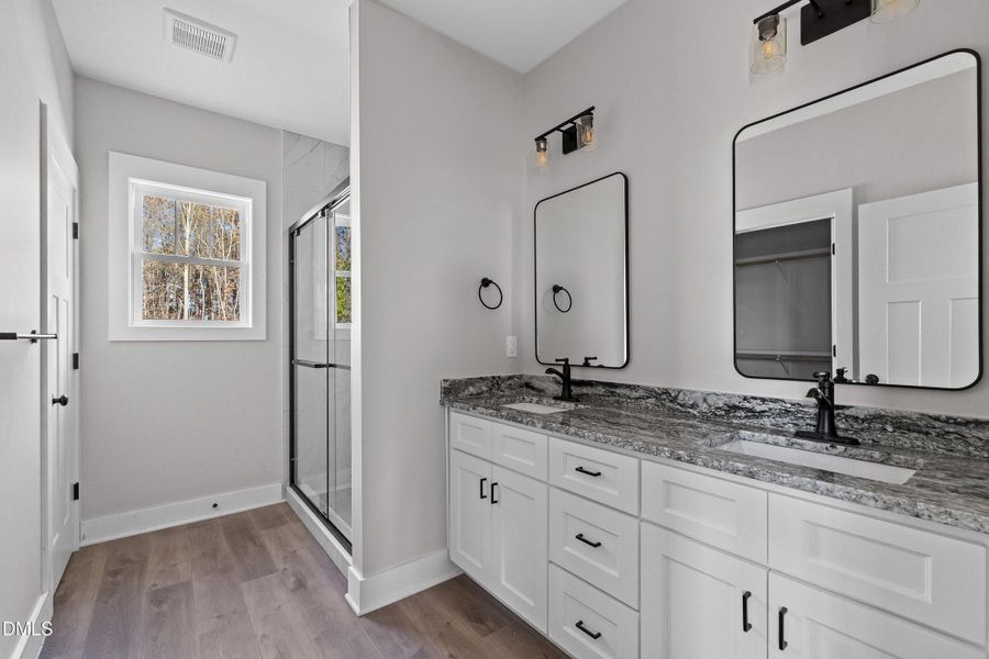 22-9400 Turkey Way _0990