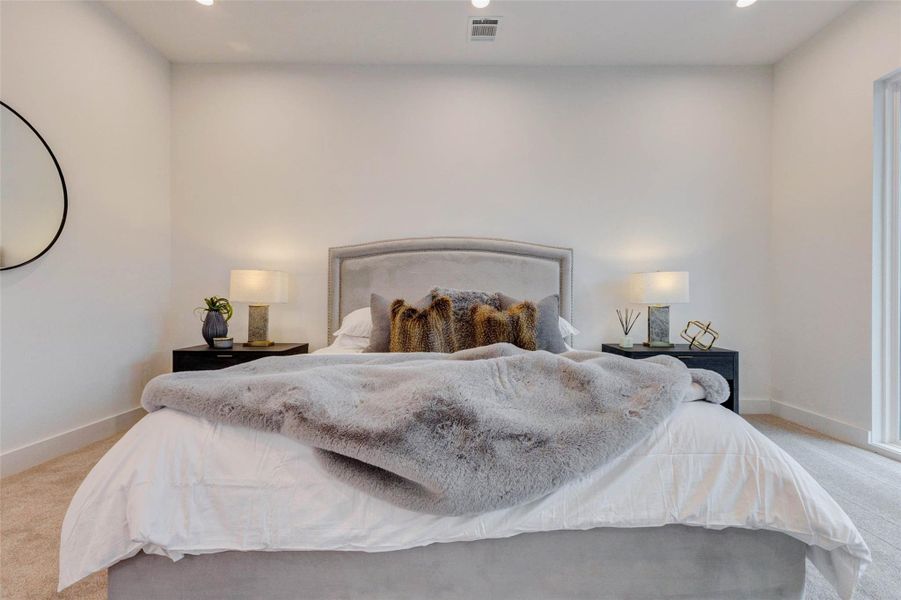 Furnished interior view inside a new home in , Houston (Image 30). Furnished interior view inside a new home in , Houston (Image 30).