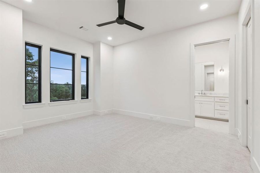 Spacious, unfurnished interior of a new home in , Keller (Image 22).