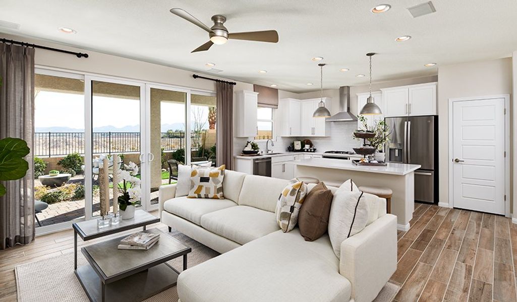 Lantana-L160-SeasonsAtMonarchValley Great Room