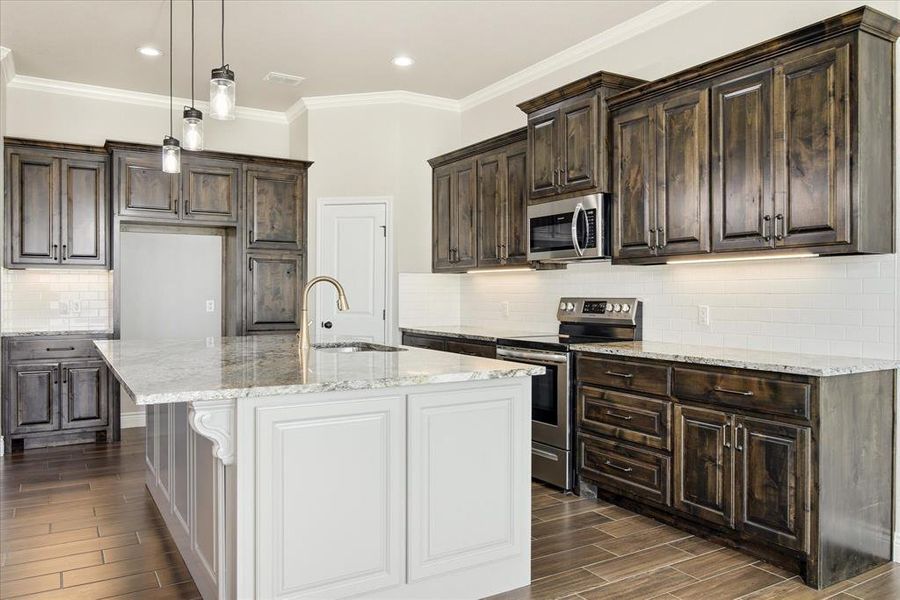 Furnished interior view inside a new home in , Granbury (Image 7).