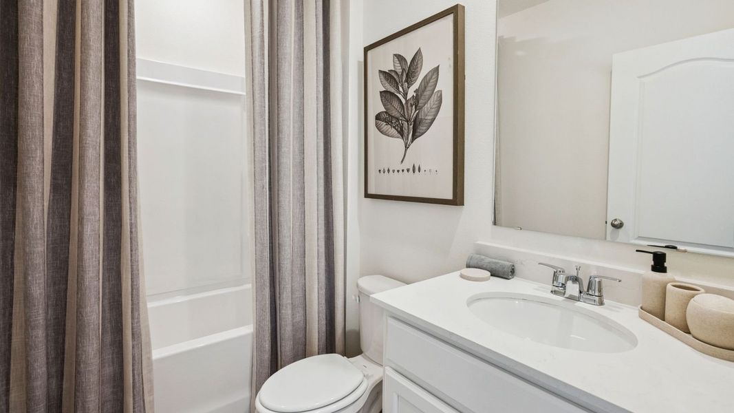 Furnished interior view inside a new home in Oak Pointe, Apopka (Image 15).