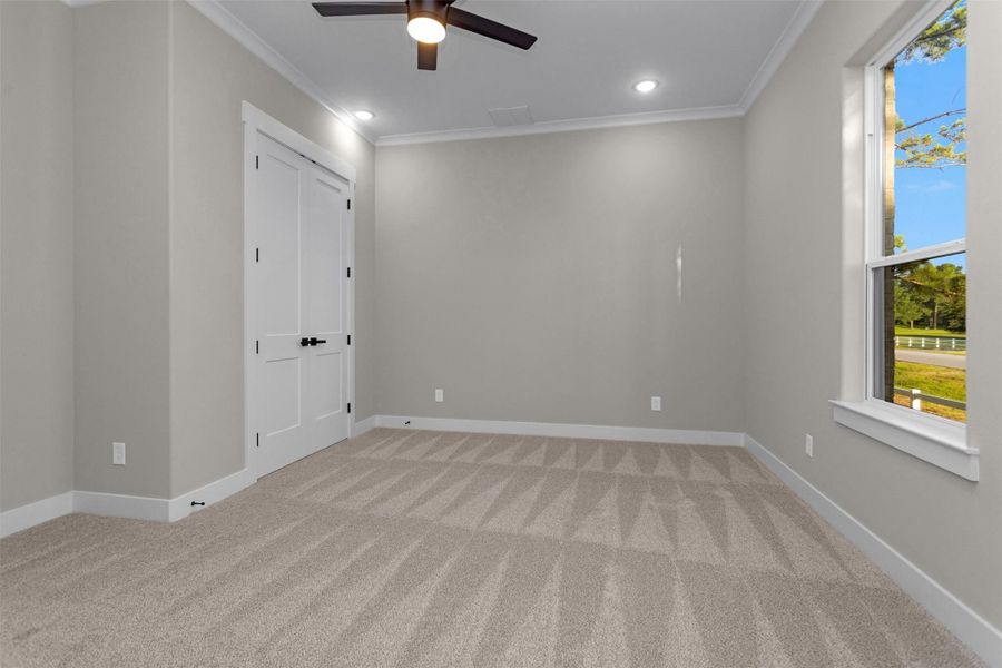 Secondary bedroom. Secondary bedroom.