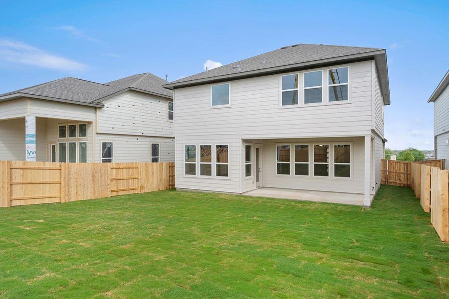 Exterior details and patio area of a home in Park Central, Georgetown (Image 22).