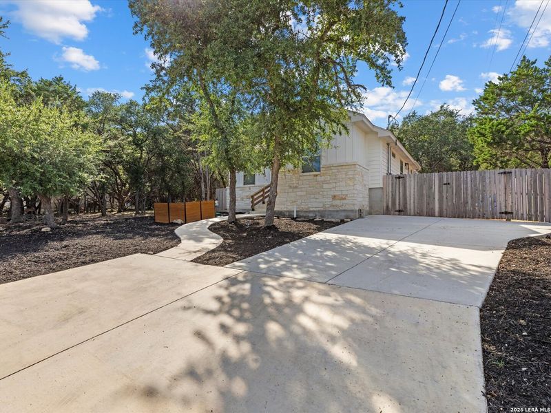 Image 37 of a home in .