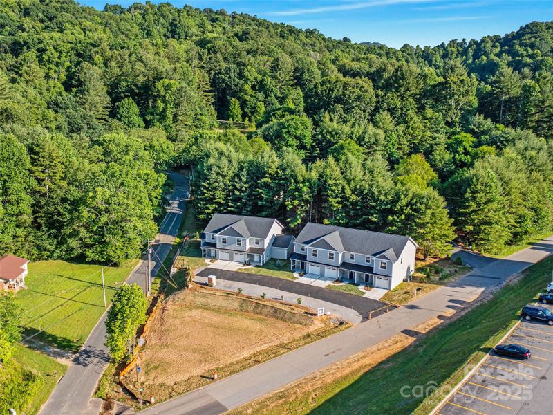 Image 26 of a home in .