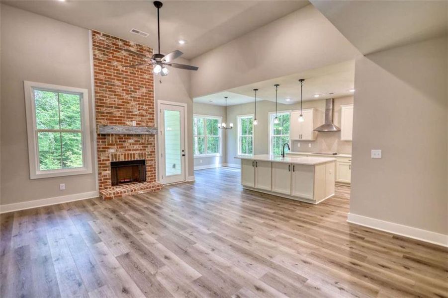 Spacious, unfurnished interior of a new home in , Monticello (Image 41).