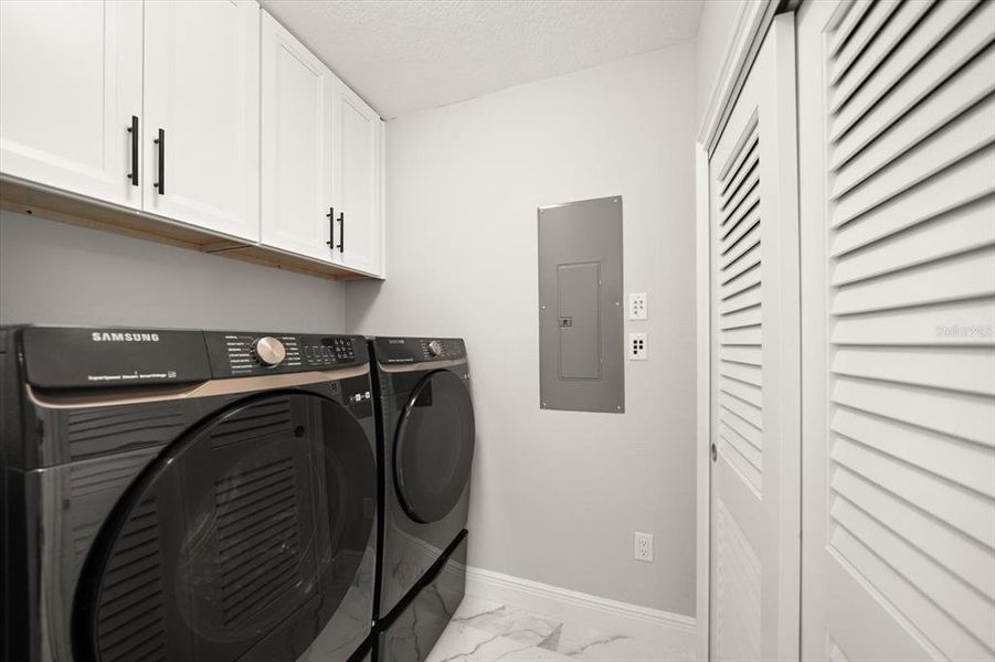 Close-up of interior finishes inside a home in , Clearwater (Image 12). Close-up of interior finishes inside a home in , Clearwater (Image 12).