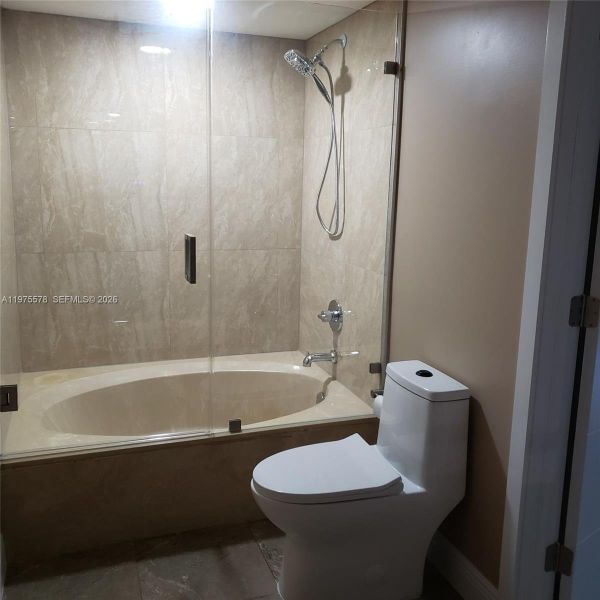 Furnished interior view inside a new home in , Hollywood (Image 8).