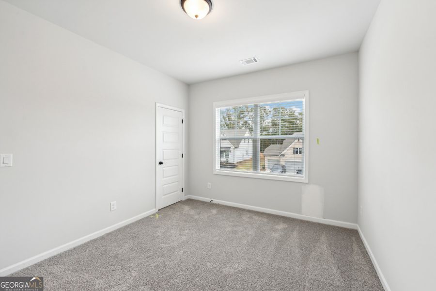 Spacious, unfurnished interior of a new home in Ponderosa Farms Manor, Gainesville (Image 76). Spacious, unfurnished interior of a new home in Ponderosa Farms Manor, Gainesville (Image 76).