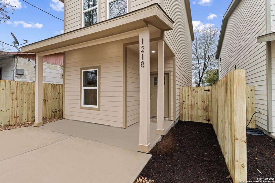 Exterior details and patio area of a home in , San Antonio (Image 3).