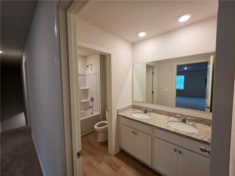 Furnished interior view inside a new home in , Villa Rica (Image 7).
