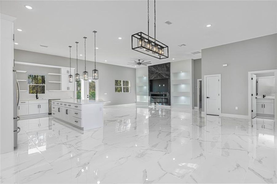 Spacious, unfurnished interior of a new home in , Eustis (Image 37).